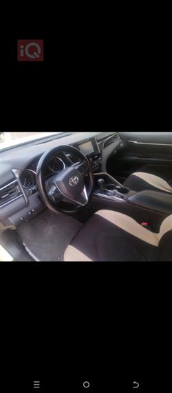 تۆیۆتا کامری